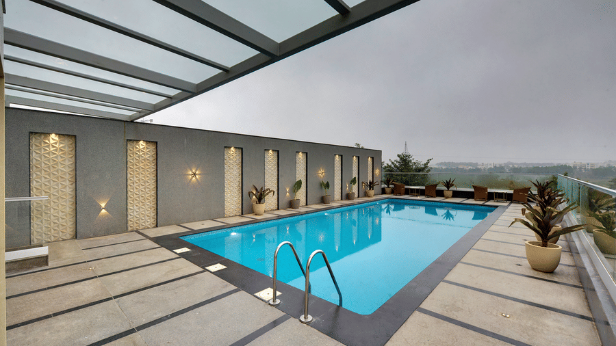 Swimming pool at Clarion Bangalore